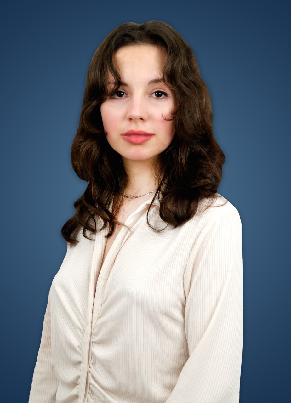 фото сотрудника